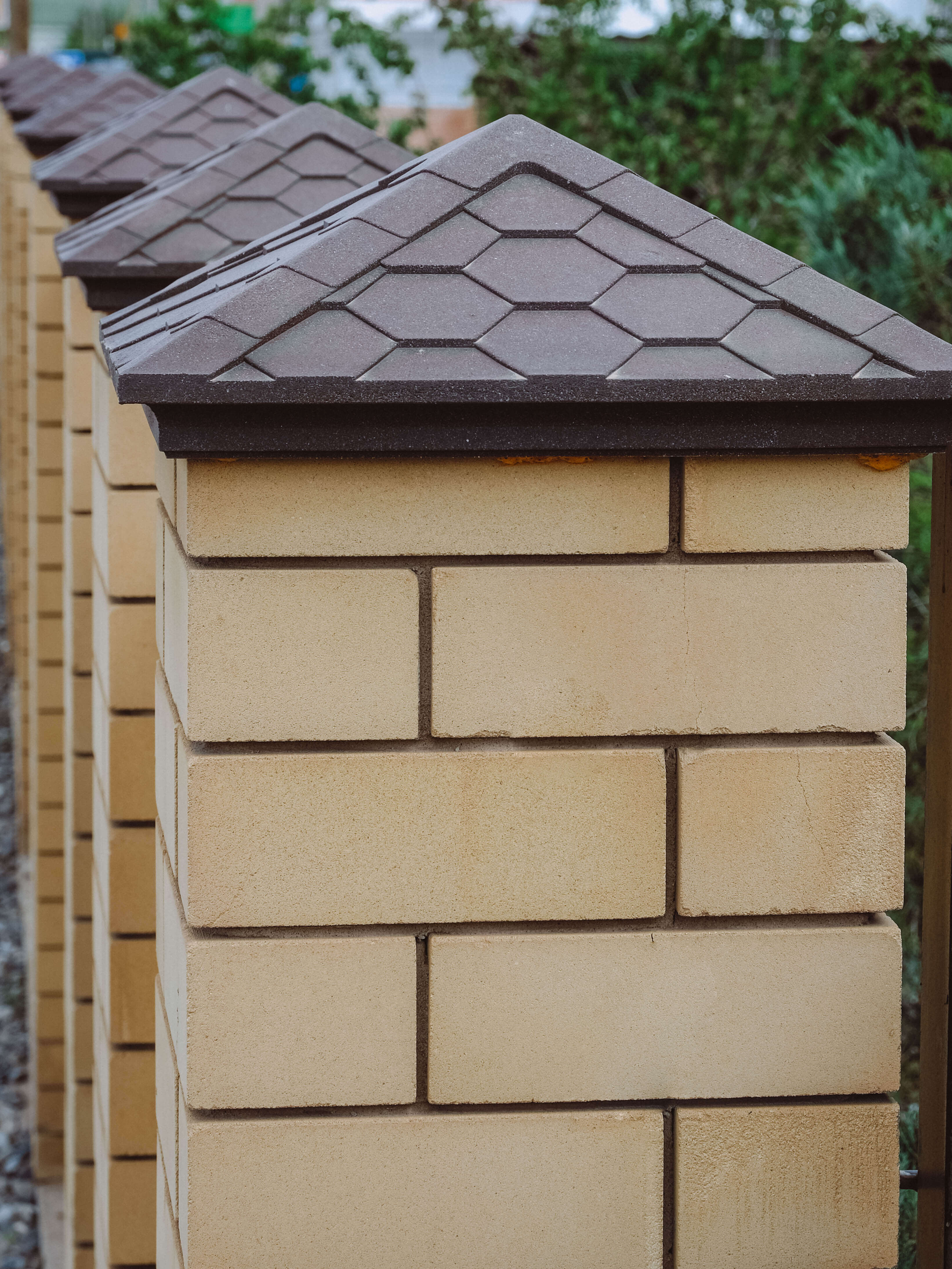 Колпак Zking Эверест Коричневый на столб 1.5х1.5 кирпича (390х390мм) в Новочеркасске фото